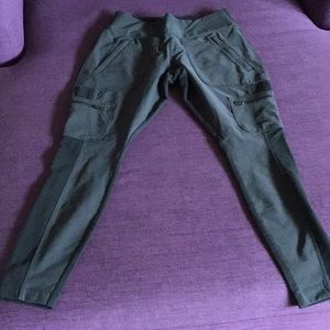 Athleta womens.  Pants 2P
